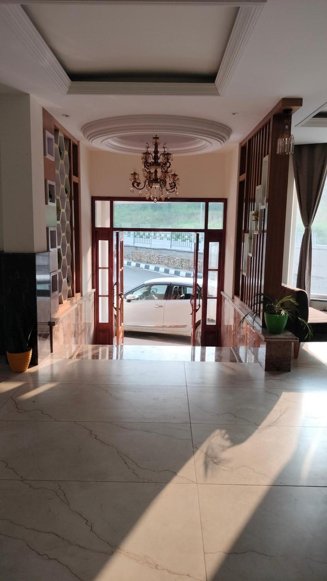 Govind Sagar View Hotel & Restaurant Bilaspur  Exterior photo